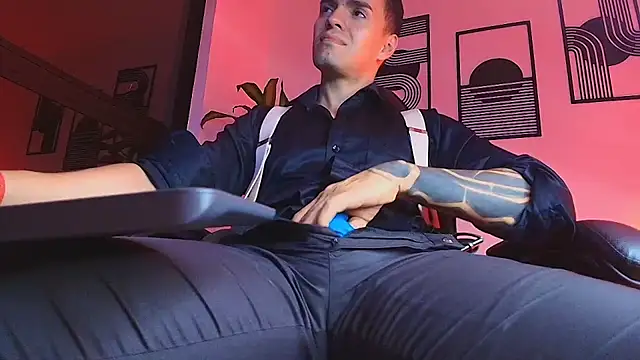 alpha_dominus_ - ALPHA_DOMINUS_'s free webcam - UK Sex Cams
