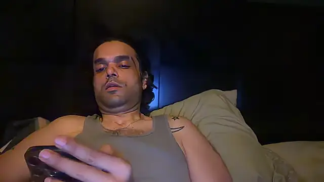 icebergslim281 live sex cam
