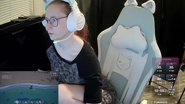 LilyFoxxx webcam