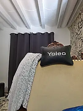 kylie_blck webcam