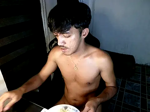 spicy_rowycam (M young) - Pre-Cum