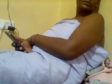 Nasty-pie1 webcam