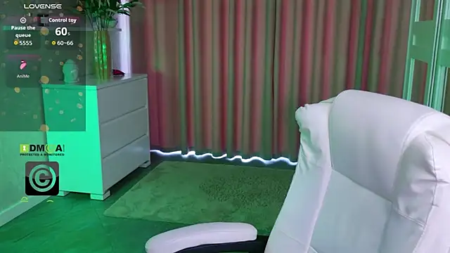 KellyKleine webcam