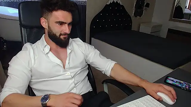 MicahLane live cam on StripChat