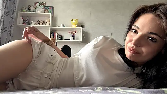 LivianDivorce webcam