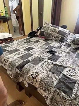 indianshycouple webcam