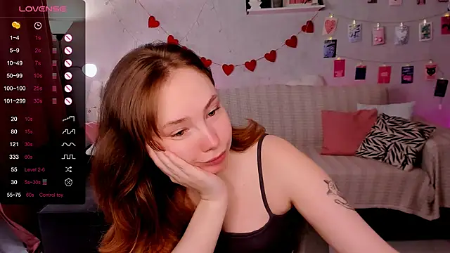 LanaBlu_ webcam