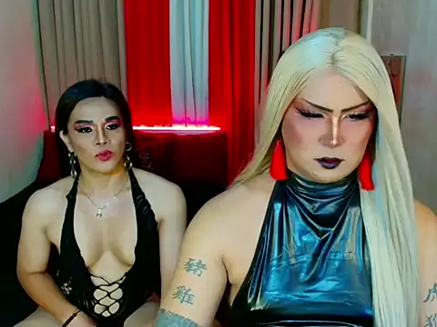 Wildest_Slave_Huntress webcam