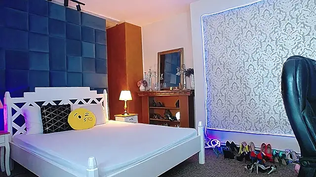MissKora webcam