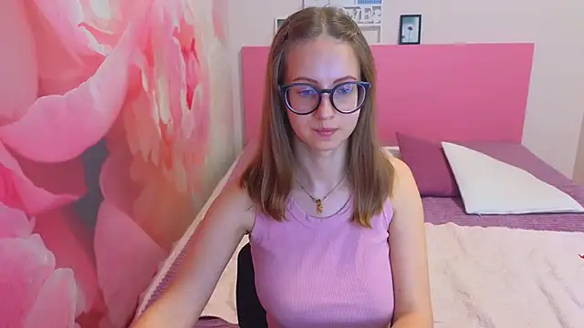 AliceAdams webcam