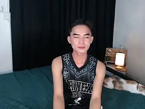 asian_dai live cam on StripChat