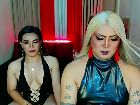 Wildest_Slave_Huntress webcam