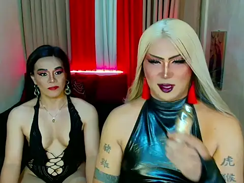Wildest_Slave_Huntress webcam