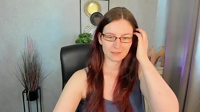 emmaxDelight webcam