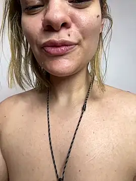 HeavenAylin webcam