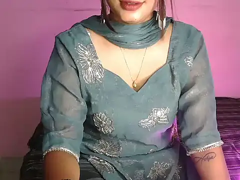 Niya_thakur webcam