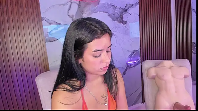 GabyHott_ webcam