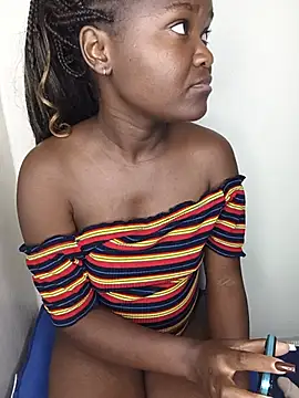 little_creamy webcam