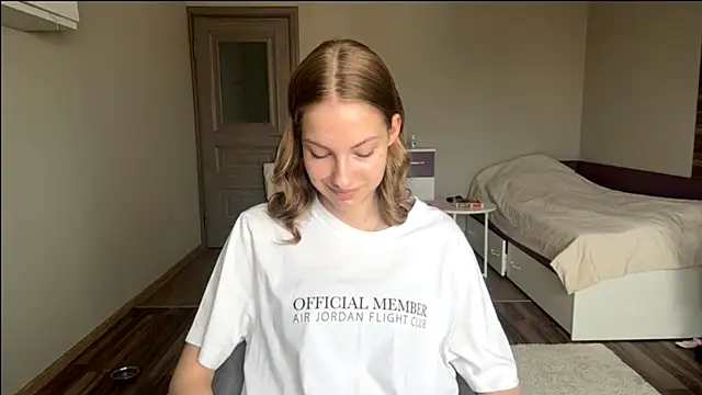 ElviaHoeffner webcam