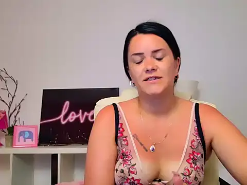 NicolSparkleX webcam