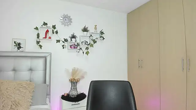 mia_star_2 webcam
