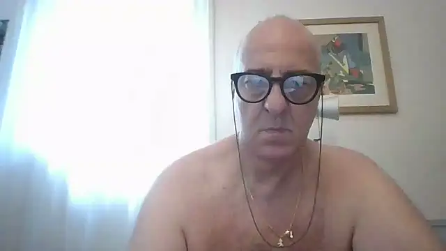 ANONIMO7735 webcam