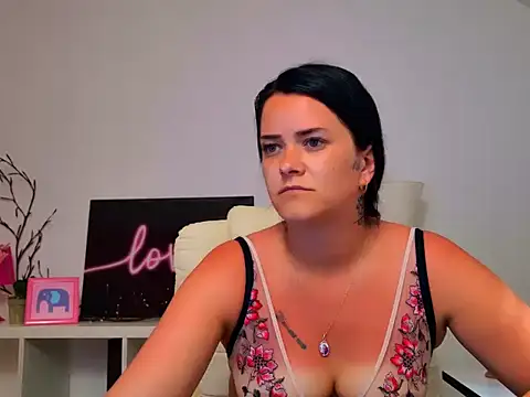 NicolSparkleX webcam