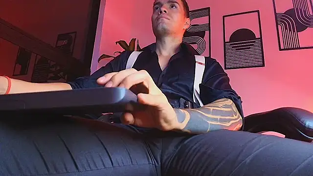 ALPHA_DOMINUS_ webcam