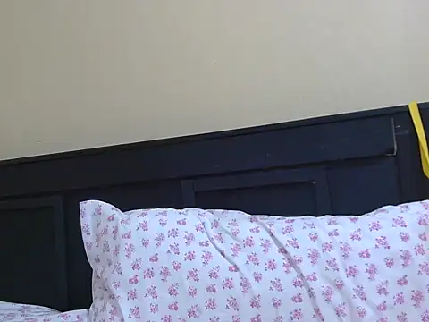 kinkydolll webcam