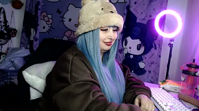 lussyevans24 live cam on StripChat
