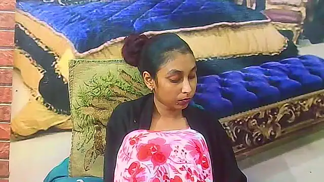IndianSexyButt webcam