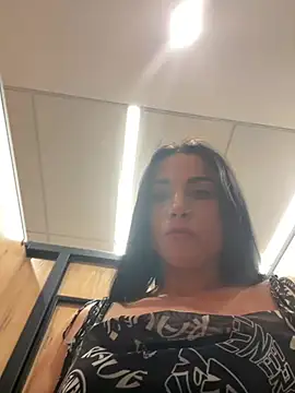 CrazzyChicks webcam
