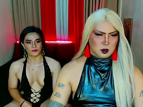 Wildest_Slave_Huntress webcam