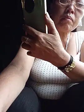 Agnes-baby webcam