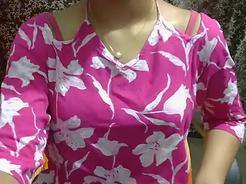 Adorable_Ayesha webcam