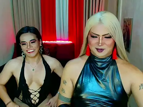 Wildest_Slave_Huntress webcam