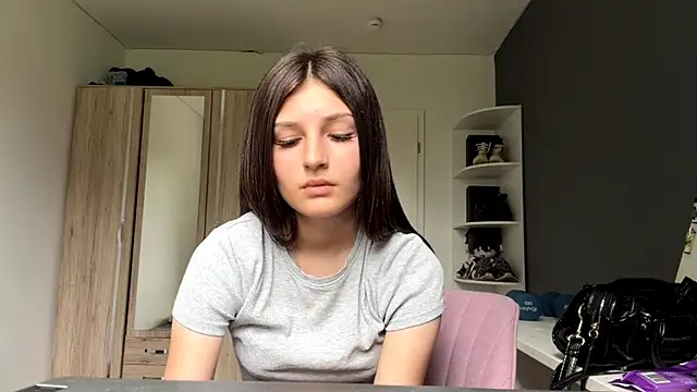 SpanishRooter webcam