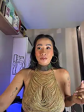 AsianMilfSheryl
