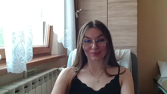 LooveELLYx webcam
