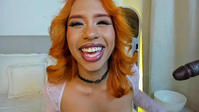 Nicole_Brown1126 webcam