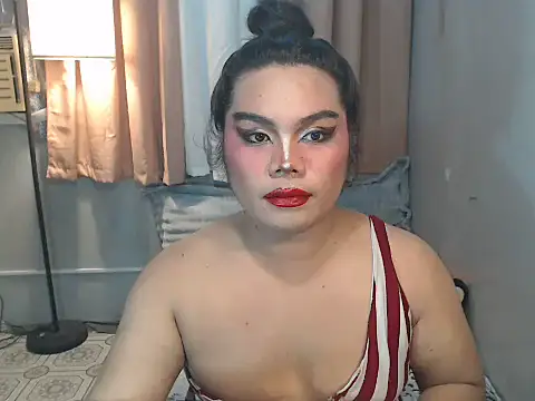 TSbrianaHugeCock webcam