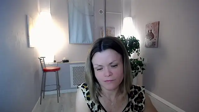 wild_temptation_ live cam on StripChat