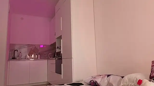 brightmuffin live cam on StripChat