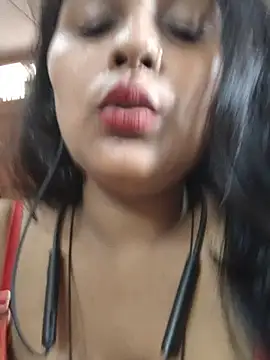 Jasmine_Januja webcam