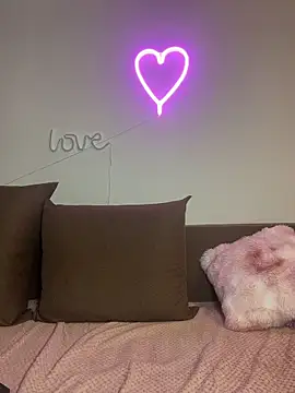 Sabrinedivinee webcam