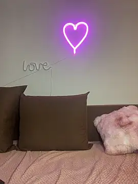 Sabrinedivinee webcam