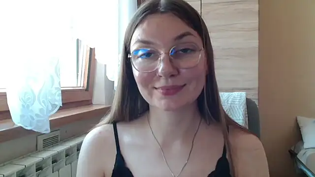 LooveELLYx webcam