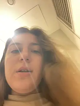 kate_nicepops333221 webcam