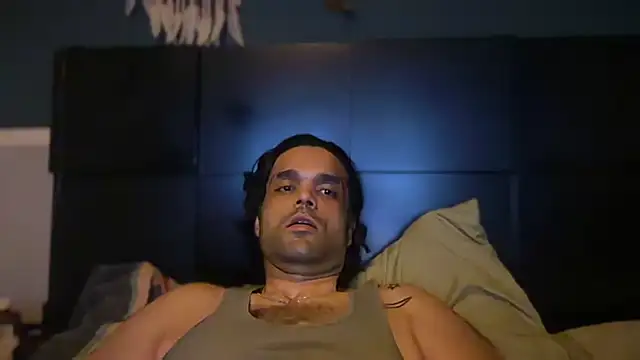 icebergslim281 live sex cam
