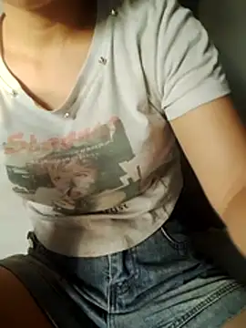 Asami_6868 webcam